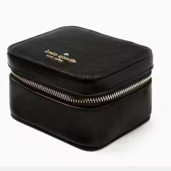 kate spade Jewelry - Black Jewelry Holder